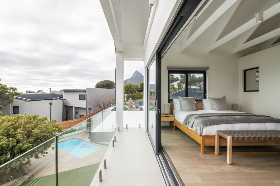 4 Bedroom Property for Sale in Camps Bay Western Cape